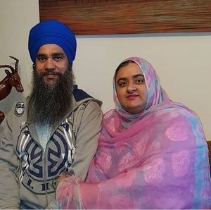 Meet your Posher, Harjit